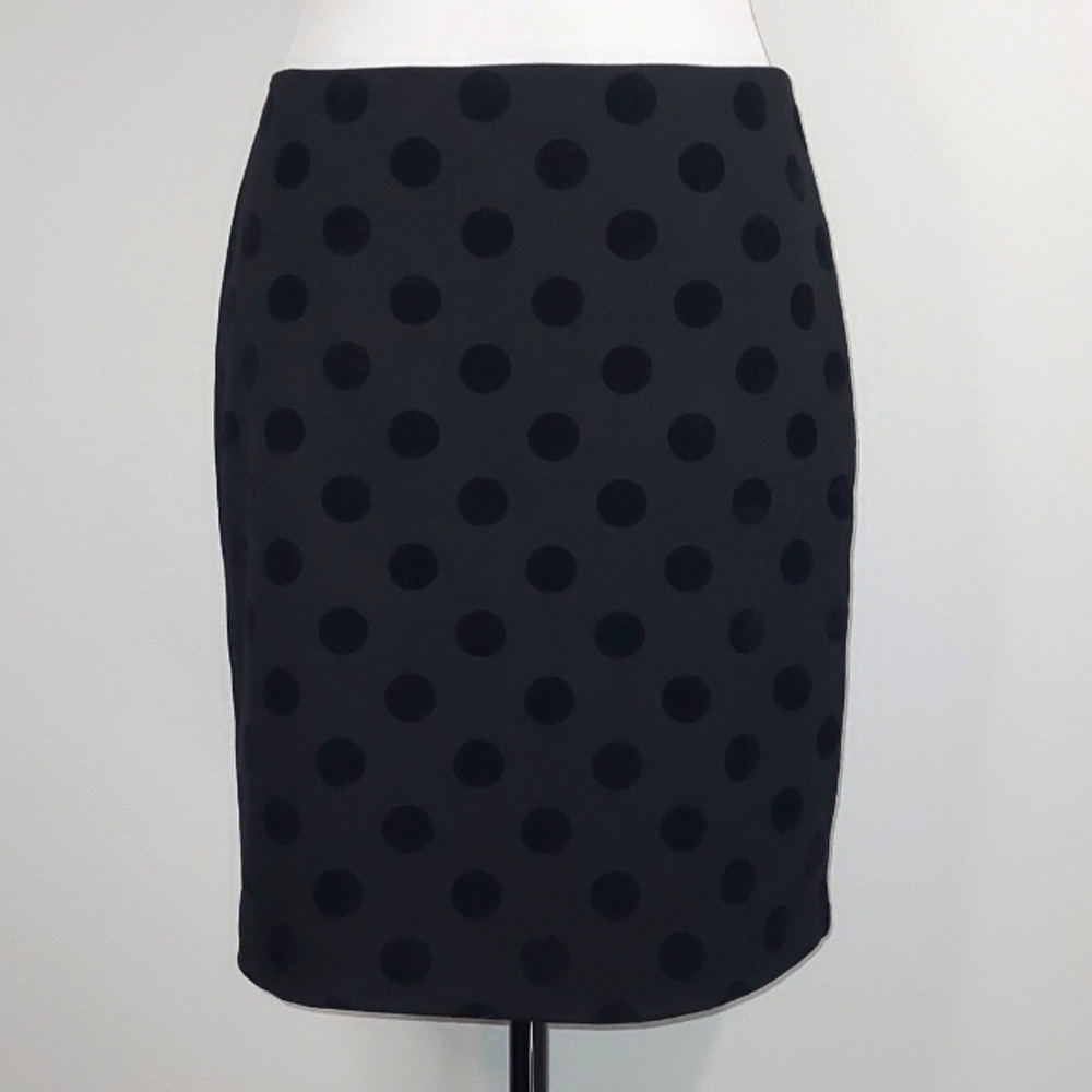 Banana Republic Black Velvet Polka Dots Holiday Zip Back Slit Mini Skirt Size 4P